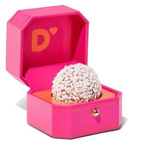 Dunkin Donuts I Dough Ring Box Limited Edition